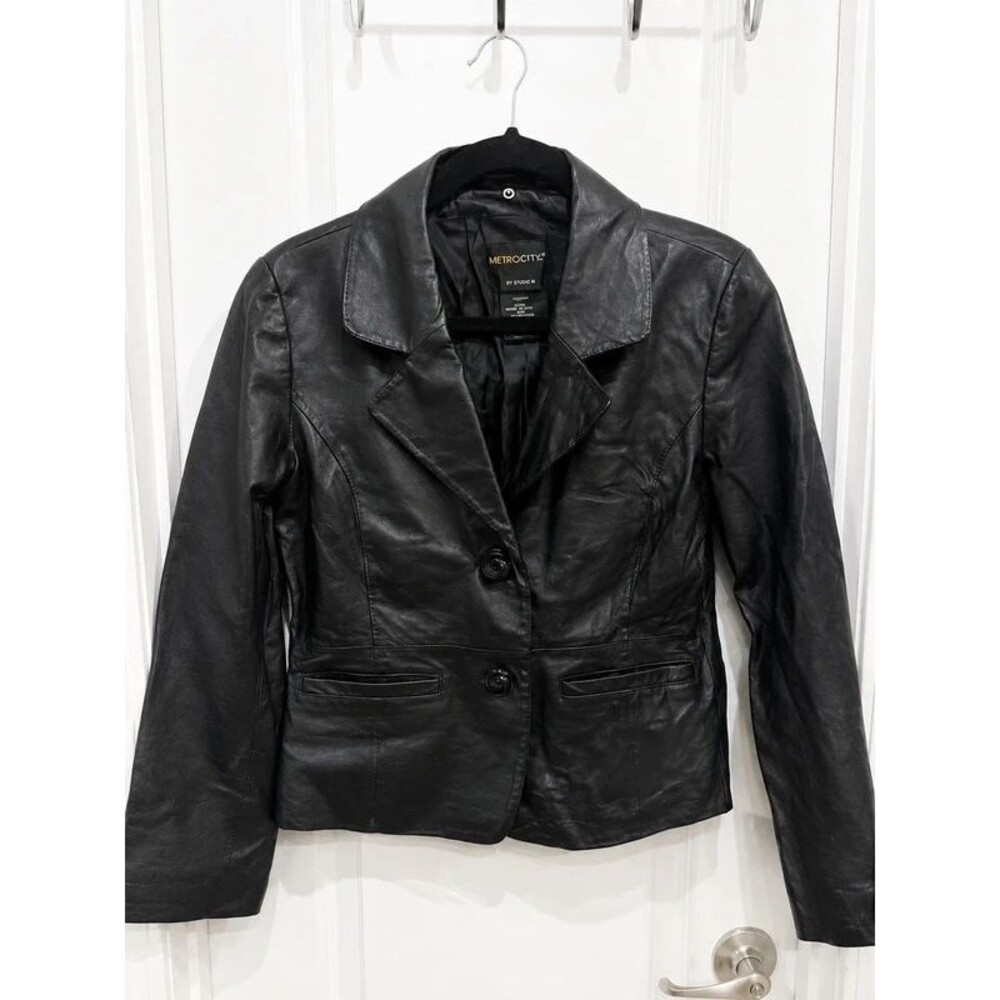 Metrostyle Women’s Black Genuine Leather Blazer Jacket Size 8P Petite